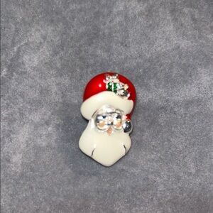 Avon Festive Santa Claus Brooch
